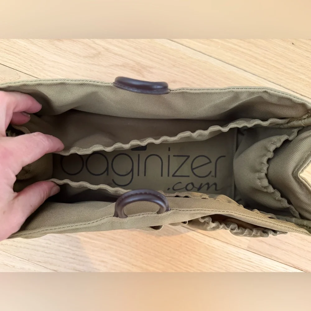 Tan‎ Organizer Bag